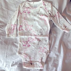 NWOT Baby Girl Bodysuit/Onesie 🩷
